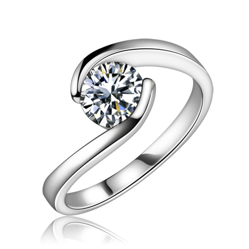 Fashionable Zircon Carat Swiss  Diamond Ring  For Lovers 